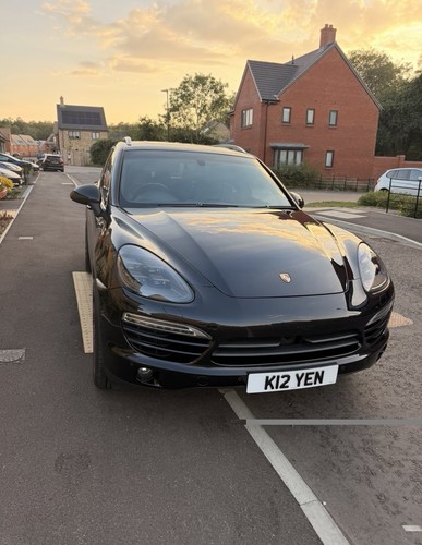 Porsche cayenne 2011 automatic - 2011,
