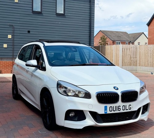 Bmw 220d sport gran tourer - bmw,